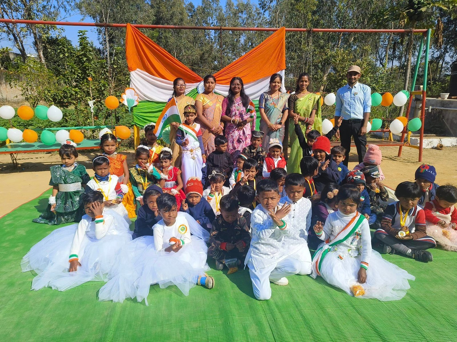 421711725_361273266659937_1014624685679140318_n